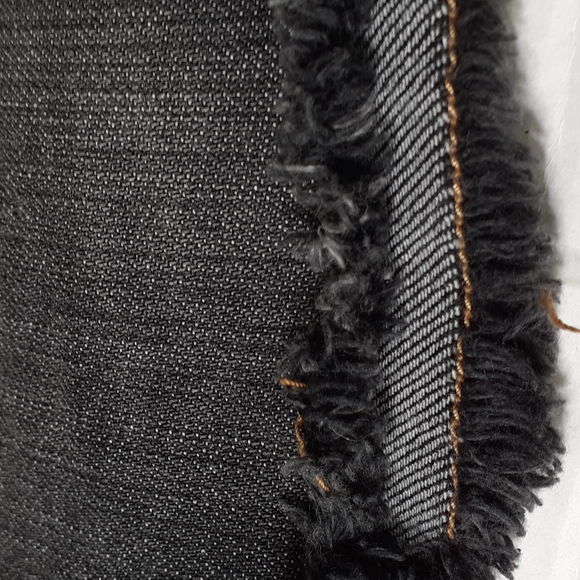 Arizona Jean Co Grayish Jean Skirt Size 9 - Picture 13 of 13